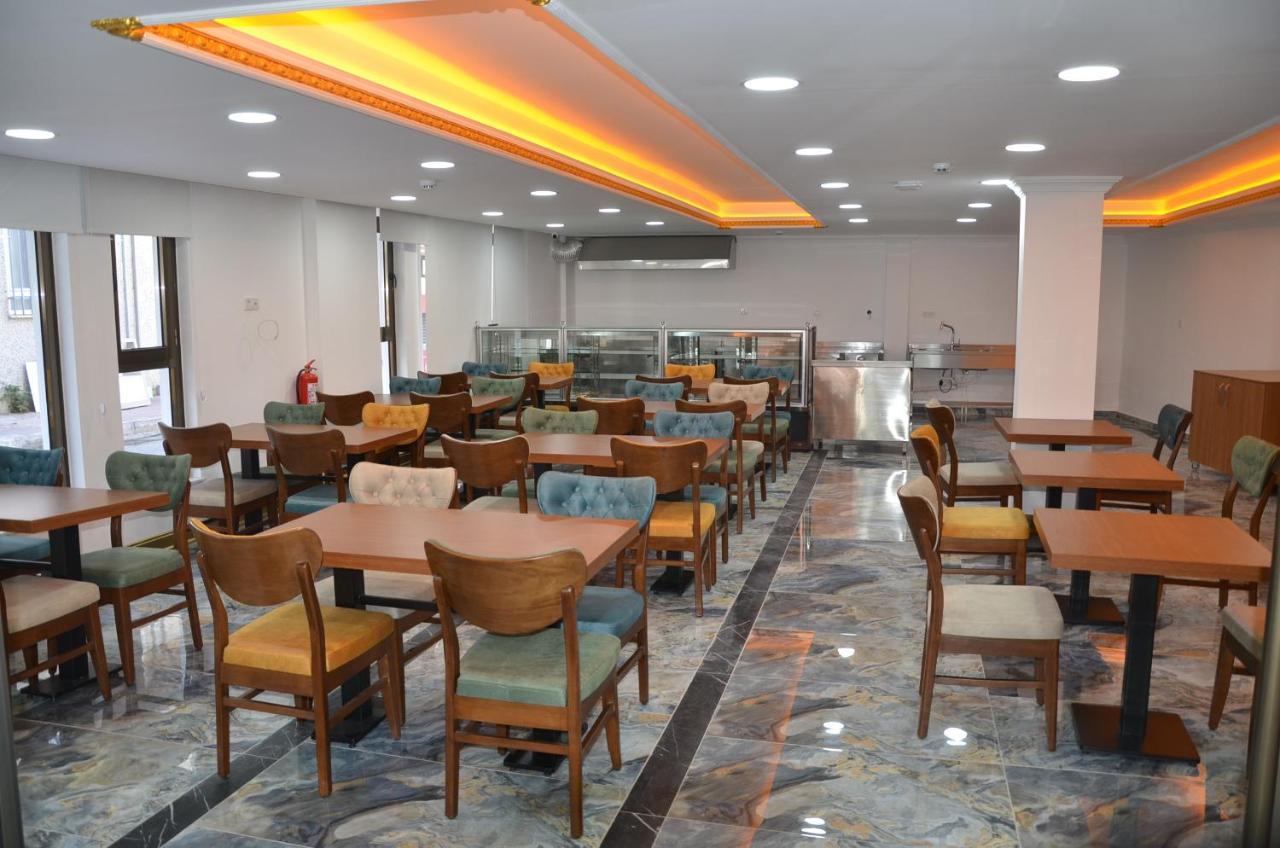 Otel Piyes