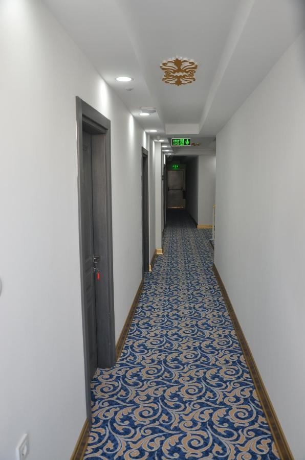 Otel Piyes