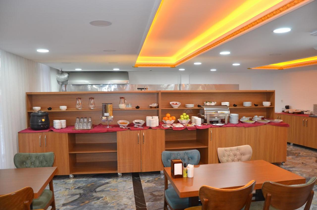 Otel Piyes